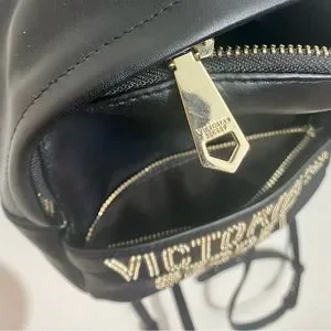 Victoria display picture 1